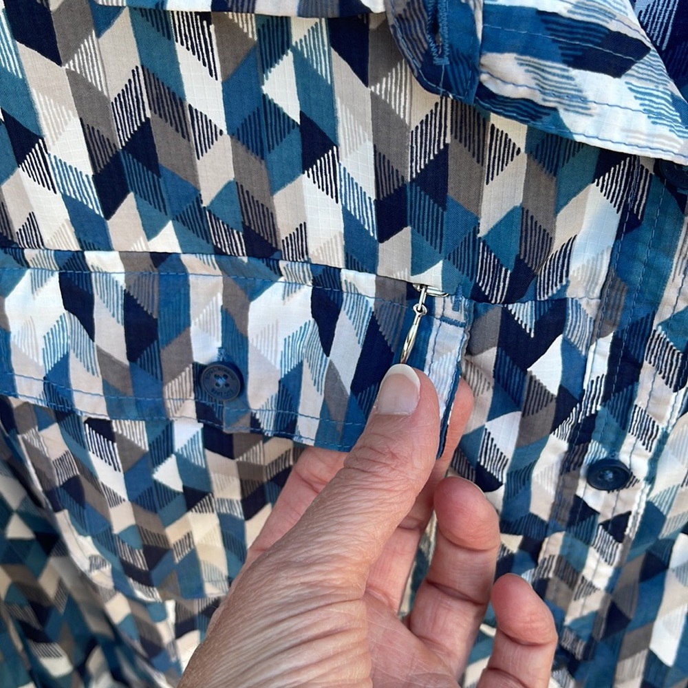 Royal Robbins XL Blue Geometric Long Sleeve Shirt Insect Bug Shield Lightweight - Picture 3 of 8